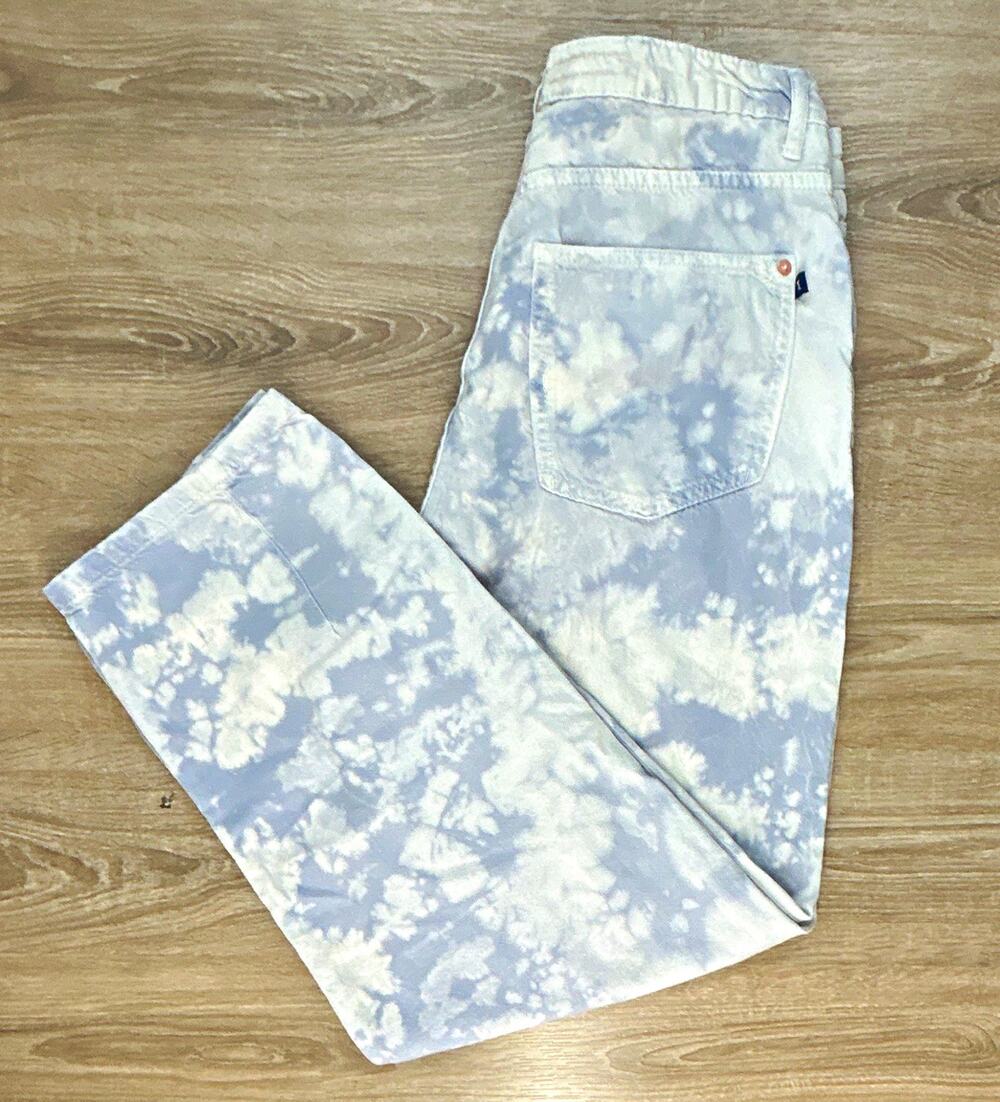 Pilcro Women’s Cloud Print Light Wash High Rise Relaxed Baggy Jeans 29x29